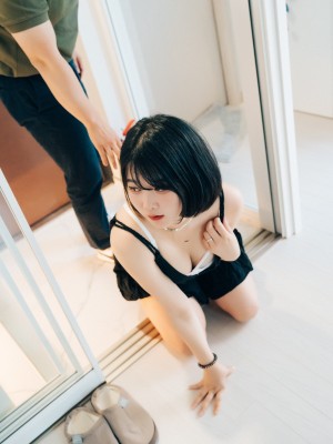 [Loozy] Zia (지아) - With Delivery Man_28