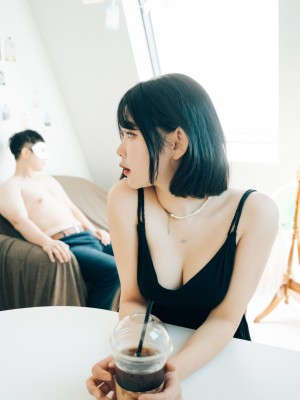 [Loozy] Zia (지아) - With Delivery Man_96