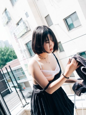 [Loozy] Zia (지아) - With Delivery Man_131