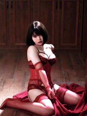 BANBANKO 半半子 – RED 赤紅 Vol.03_21