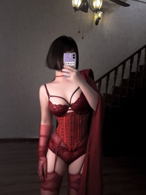 BANBANKO 半半子 – RED 赤紅 Vol.03_56