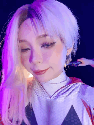 UmekoJ - Gwen_140_UmekoJ_Gwen_140