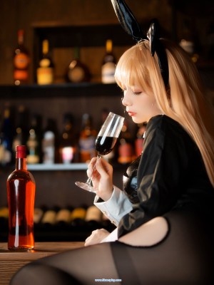 [清青琴玖] 喜多川兔女郎 Marin Kitagawa Bunny_23