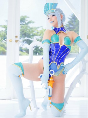 Comonun - Blue Rose_09