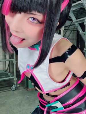 Comonun - Juri Han_36