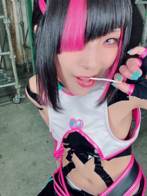 Comonun - Juri Han_44