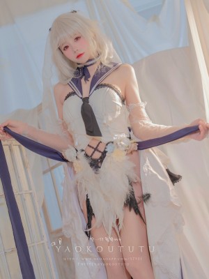 咬一口兔娘ovo 梳妆的大小姐-可畏_05