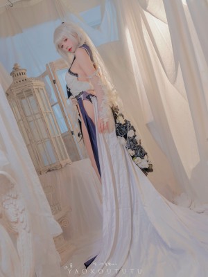 咬一口兔娘ovo 梳妆的大小姐-可畏_22