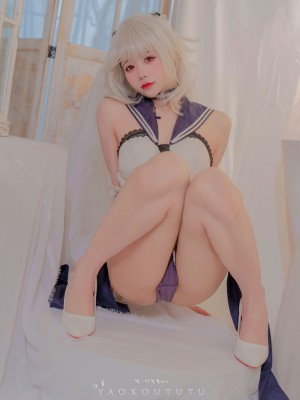 咬一口兔娘ovo 梳妆的大小姐-可畏_34