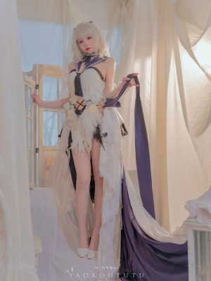 咬一口兔娘ovo 梳妆的大小姐-可畏_03