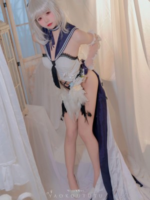 咬一口兔娘ovo 梳妆的大小姐-可畏_25