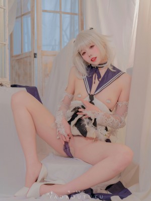 咬一口兔娘ovo 梳妆的大小姐-可畏_41