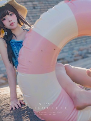 咬一口兔娘ovo 海の夏日_28