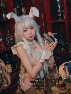 咬一口兔娘ovo 『恶毒酒吧』_05