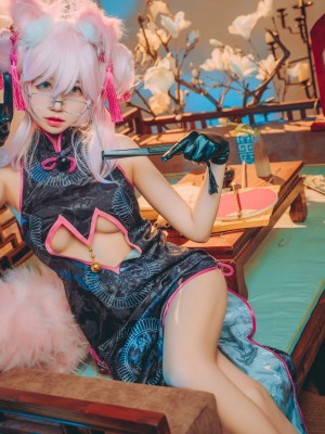 猫君君MaoJun 柯杨斯卡娅_02