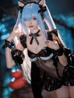 [大大卷卷小卷]碧蓝航线雅努斯 万圣喵喵惊悚夜_18