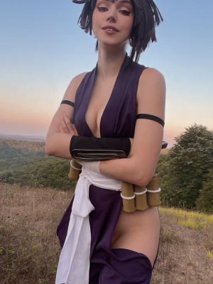 Shirogane Sama - Yuzuriha_048_Yuzuriha_48