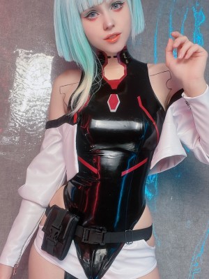 Shirogane Sama - Lucy_117_Lucy_117