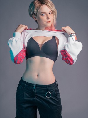 Shirogane Sama - Gwen sport_04_Gwen_sport_4