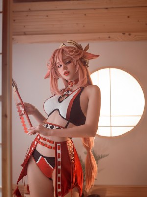 Shirogane Sama - Yae Miko_14_Yae_Miko_14