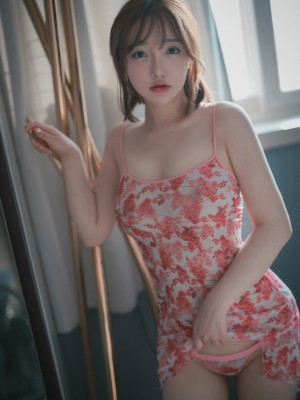 [DJAWA] Son Ye-Eun 손예은 - Staycation No.4_050