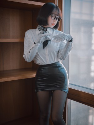 [DJAWA] Son Ye-Eun 손예은 - Naughty Supervisor_51