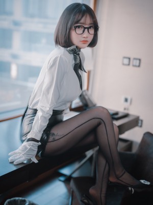 [DJAWA] Son Ye-Eun 손예은 - Naughty Supervisor_66