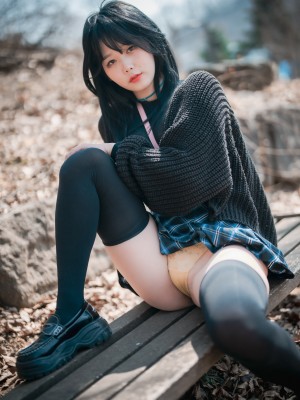 [DJAWA] Zia (지아) - Early Spring Walk in March_004