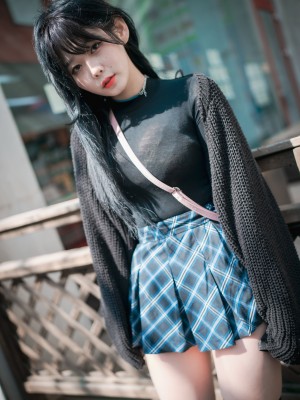 [DJAWA] Zia (지아) - Early Spring Walk in March_026