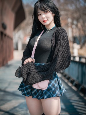 [DJAWA] Zia (지아) - Early Spring Walk in March_030