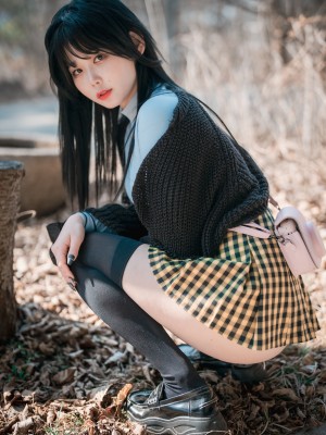 [DJAWA] Zia (지아) - Early Spring Walk in March_078