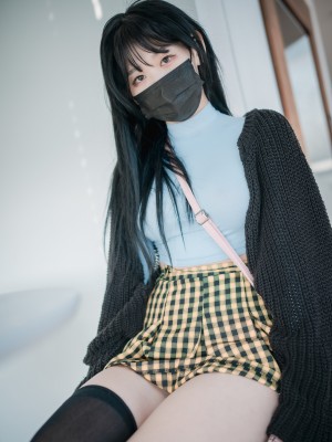 [DJAWA] Zia (지아) - Early Spring Walk in March_106