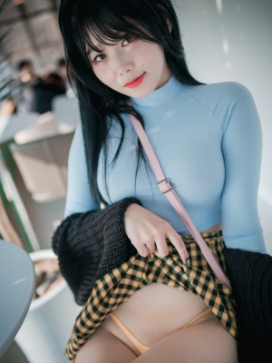 [DJAWA] Zia (지아) - Early Spring Walk in March_116