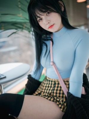 [DJAWA] Zia (지아) - Early Spring Walk in March_117