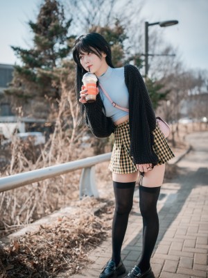 [DJAWA] Zia (지아) - Early Spring Walk in March_125