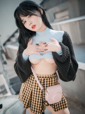 [DJAWA] Zia (지아) - Early Spring Walk in March_137