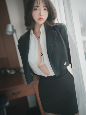 [DJAWA] Son Ye-Eun 손예은 - Knotting Class #6_050