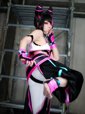 Comonun - Juri_039