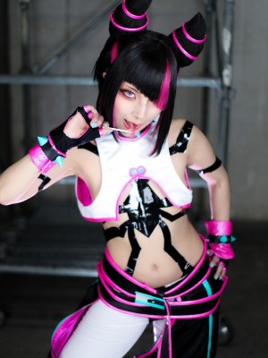 Comonun - Juri_010