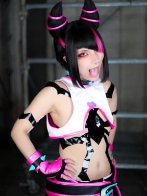 Comonun - Juri_033