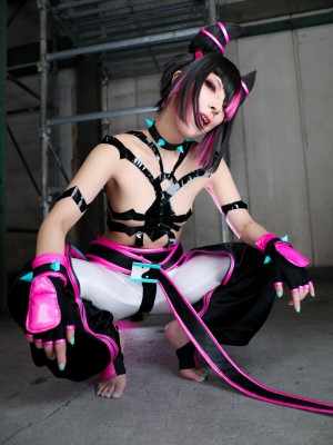 Comonun - Juri_072