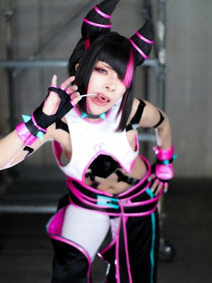 Comonun - Juri_012