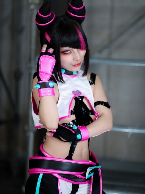 Comonun - Juri_028