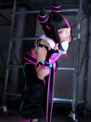 Comonun - Juri_080