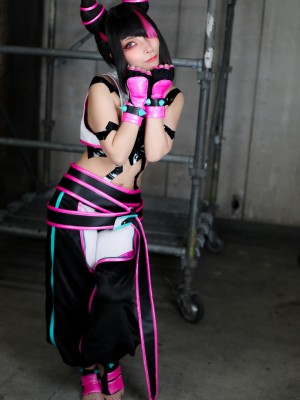 Comonun - Juri_095
