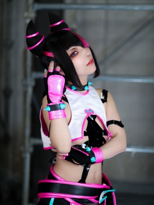 Comonun - Juri_029