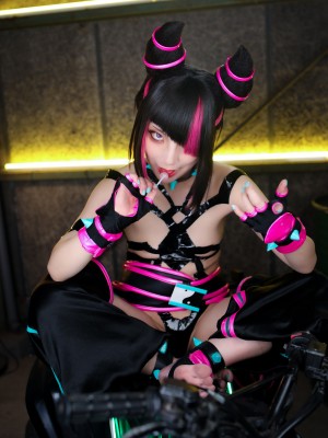Comonun - Juri_175