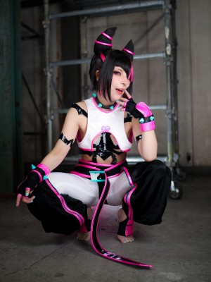 Comonun - Juri_057