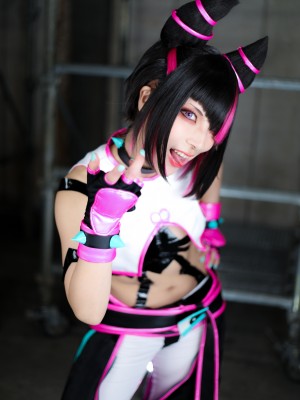 Comonun - Juri_034