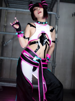 Comonun - Juri_003